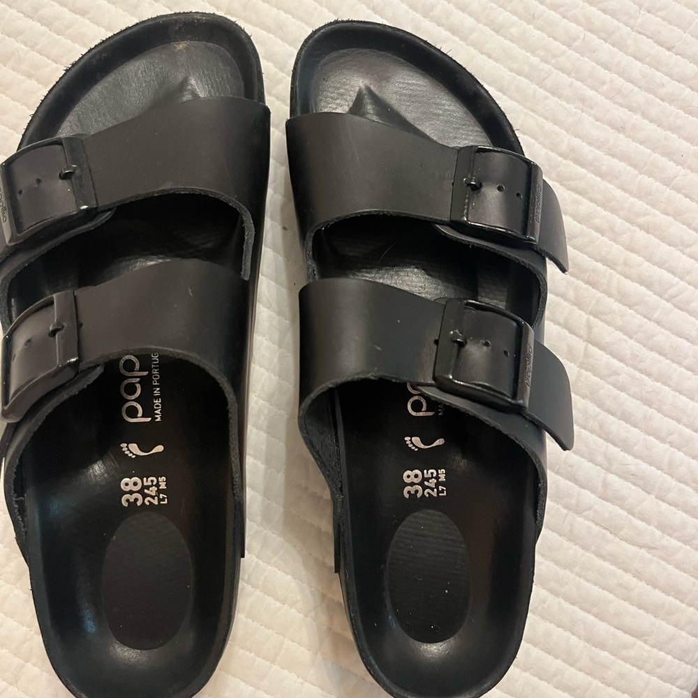 EUC black platform Birkenstocks. Bought wrong size.